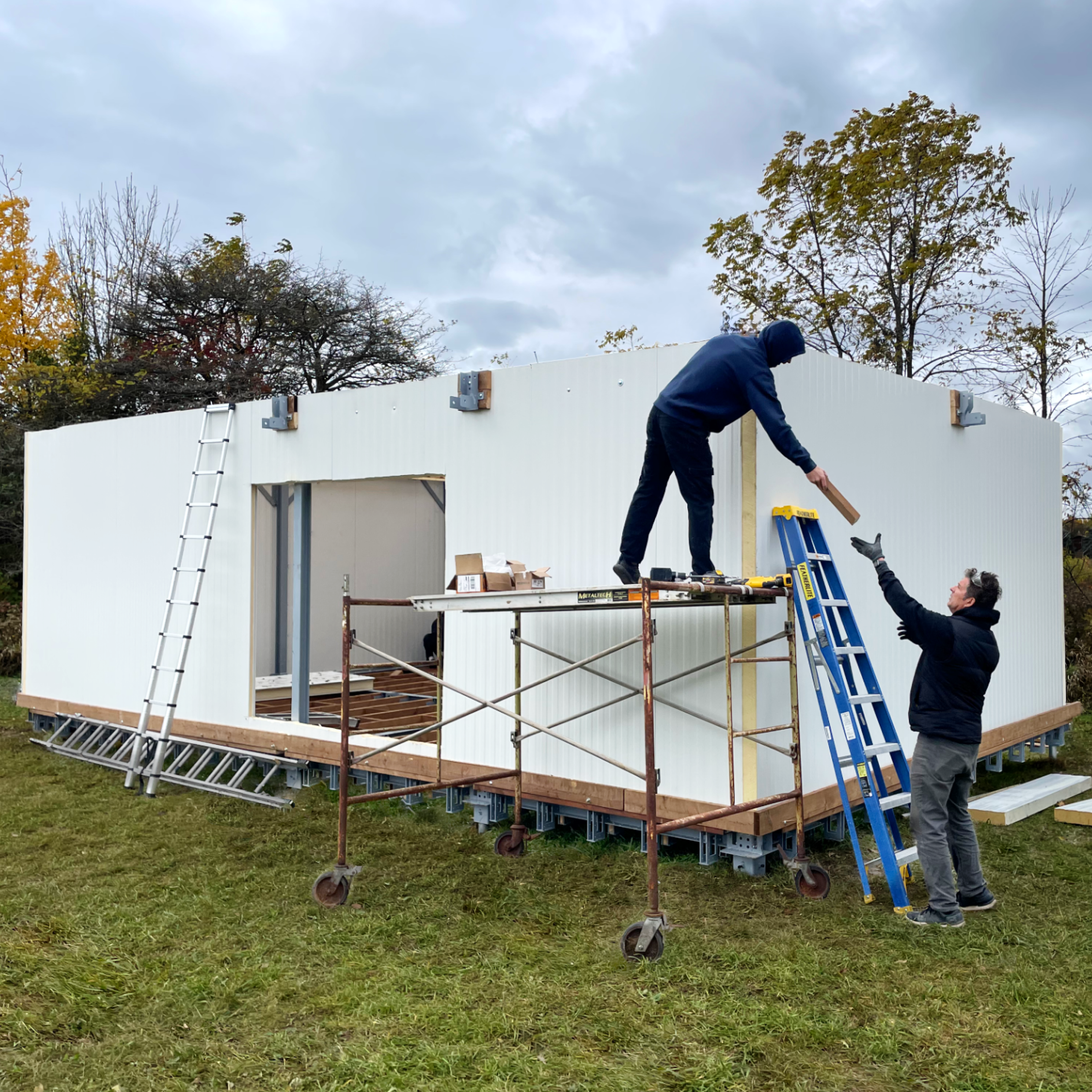 Buildlite Pro-Assembly